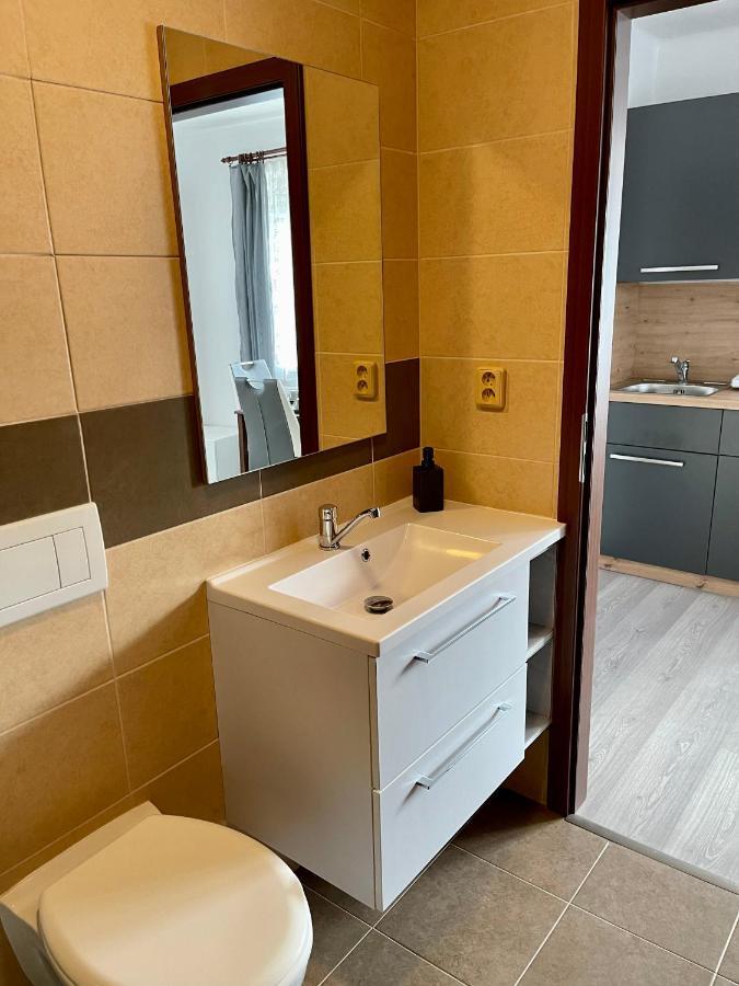 Apartmany Marjanka Jenisovice  外观 照片